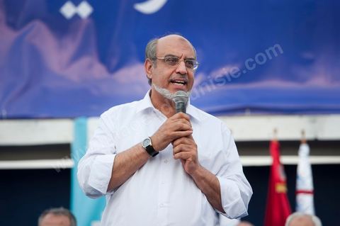 1er octobre 2011 à Sidi Bouzid : Grand meeting du parti Ennahdha pour le premier jour du lancement de la campagne électoralre pour l'élection de l'assemblée constituante le 23 octobre. le parti Ennahdha à tendenace islamique a choisi pour son premier meeting de campagne la ville symbolique de la révolution Sidi Bouzid avec la présence de Rached Ghannouchi Leader du parti, des Membres du Bureau Executif du Parti et de certains candidats des listes des différentes régions du pays.