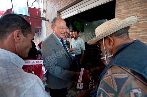 Mustapha Ben Jaafar en campagne à Grombalia au Cap Bon pour la liste Nabeul de Ettakatol, rencontres avec les citoyens