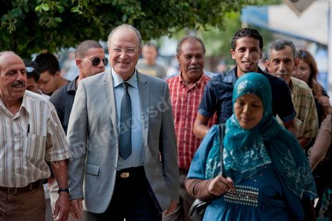 Mustapha Ben Jaafar en campagne à Grombalia au Cap Bon pour la liste Nabeul de Ettakatol, rencontres avec les citoyens