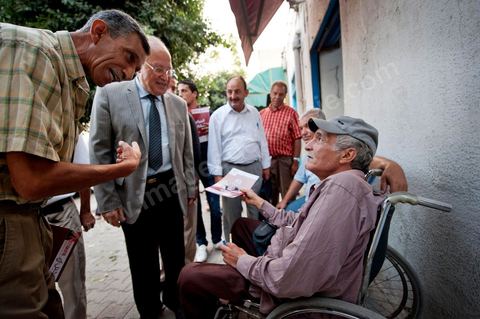 Mustapha Ben Jaafar en campagne à Grombalia au Cap Bon pour la liste Nabeul de Ettakatol, rencontres avec les citoyens