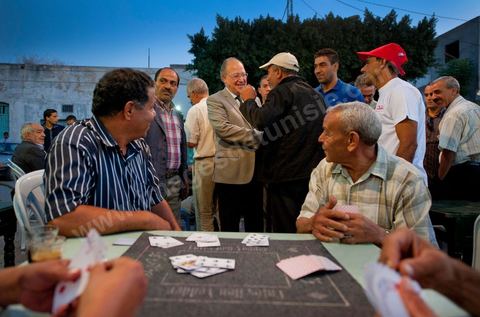 Mustapha Ben Jaafar en campagne à Menzel Bouzelfa au Cap Bon pour la liste Nabeul de Ettakatol, rencontres avec les citoyens
