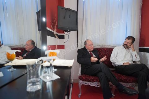 10 octobre 2011 : Mustapha Ben Jaafar à la chaîne de Télévision Hannibal pour une interview ddasn le cadre de la campagne pour l'assemblée constituante.