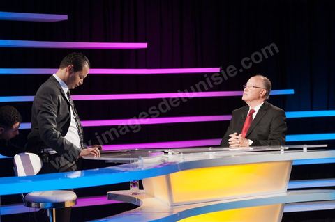 10 octobre 2011 : Mustapha Ben Jaafar à la chaîne de Télévision Hannibal pour une interview ddasn le cadre de la campagne pour l'assemblée constituante.