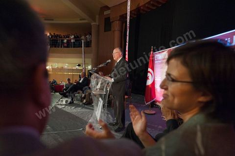 16 octobre : meeting Ettakatol à Tunis avec Mustapha Ben Jaafar scerétaire général du Parti.