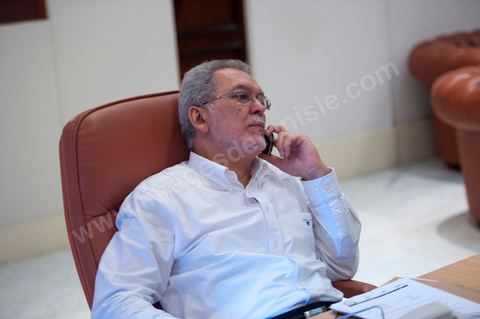 27 octobre : réunion avec Kamel Jendoubi, président de l'ISIE, et des memebres de l'ISIE pour les dernières délibérations des résultats des élections à quelques minutes de la décision de remise des résultats des élections et de l'annulation de plusieurs listes.