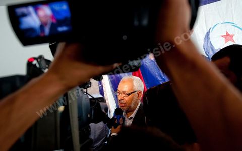 19 octobre : conférence de presse du parti Ennahdha avec M. Rached Ghannouchi président du parti, Hamadi Jebali, secrétaire général du Parti et Ali Laryedh Membre du bureau executif du parti et porte parole. Allocution de Rached Ghannouchi.