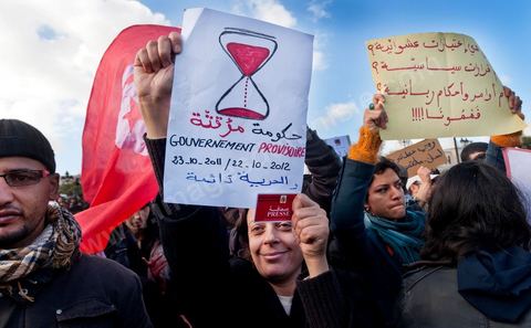 9 janvier 2012 : manifestation à la Kasbah devant le Premier ministère des journalistes qu contestent et refusent les nominations opérées par le gouvernement Jebali, samedi 7 décembre, dans des organes publics d’information.