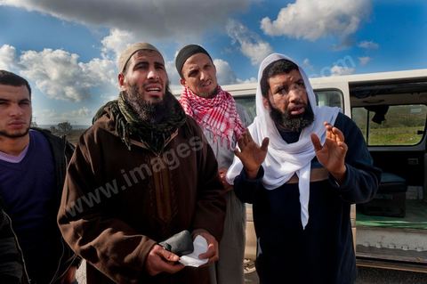 10 janvier 2012 : à Sejenane, un groupe de salafistes part pour Bizerte à 60 km, suite à une convocation de la police concernant les heurts qui ont eu lieu les jours précédents.