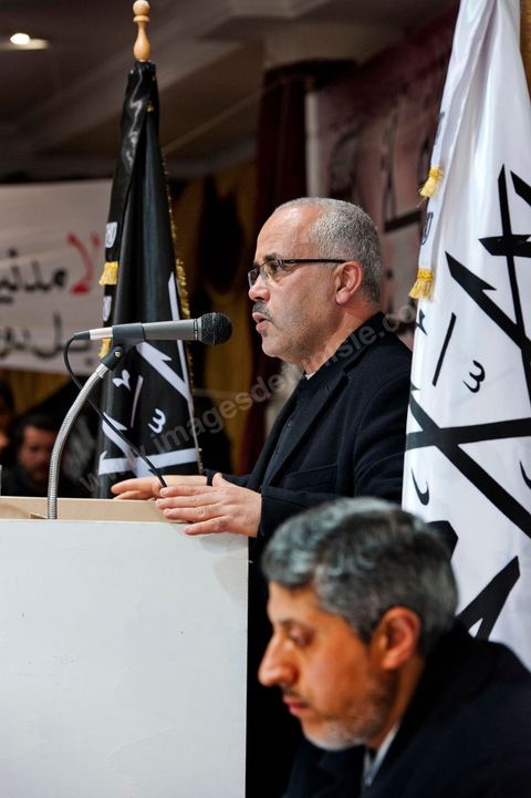 5 février 2011 : à Hammam Ghezaz près de Kelibia, meeting du parti non autorisé Hizb ut-Tahrir avec Ridha Belhadj, porte parole du parti. Toujours dans l’illégalité, Hizb ut-Tahrir, dont le visa a été refusé, persiste et signe en organisant un meeting avec un thème pour le moins osé « La laïcité, guerre contre l’Islam et les musulmans ».