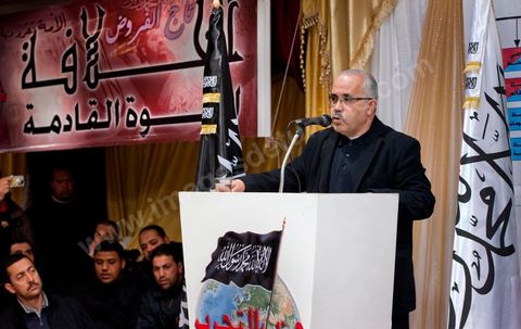 5 février 2011 : à Hammam Ghezaz près de Kelibia, meeting du parti non autorisé Hizb ut-Tahrir avec Ridha Belhadj, porte parole du parti. Toujours dans l’illégalité, Hizb ut-Tahrir, dont le visa a été refusé, persiste et signe en organisant un meeting avec un thème pour le moins osé « La laïcité, guerre contre l’Islam et les musulmans ».