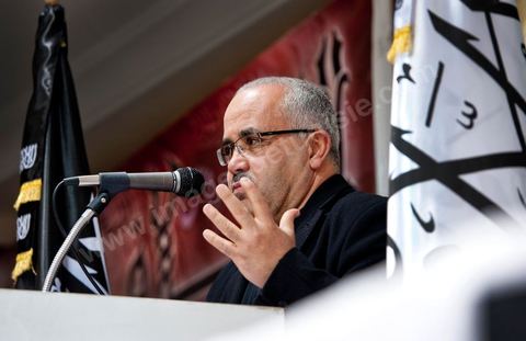 5 février 2011 : à Hammam Ghezaz près de Kelibia, meeting du parti non autorisé Hizb ut-Tahrir avec Ridha Belhadj, porte parole du parti. Toujours dans l’illégalité, Hizb ut-Tahrir, dont le visa a été refusé, persiste et signe en organisant un meeting avec un thème pour le moins osé « La laïcité, guerre contre l’Islam et les musulmans ».