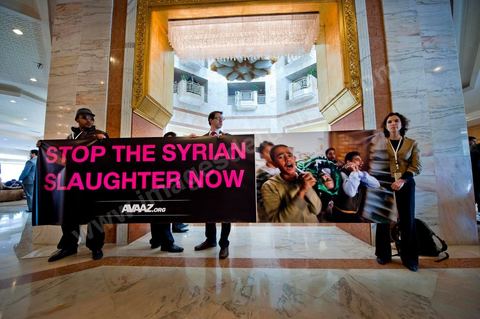 24 février : conférence internationale des amis du peuple syrien à Tunis avec 60 MAE. dans le hall de l'hotel association syrien ...
