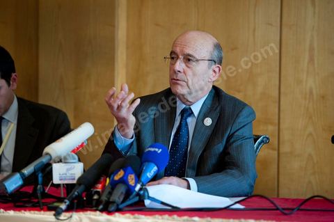 24 février : conférence internationale des amis du peuple syrien à Tunis avec 60 MAE. conférence presse de Alain Juppé