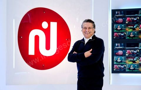 Nabil Karoui, Directeur de Nesma TV la chaine maghrébine dans les studios de la chaine à Radès en Tunisie