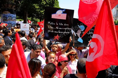1er mai 2012 sur l'avenue Habib Bourguiba, manifestation des syndicalistes et des travailleurs tunisiens sur l'avenue pour la fête du travail.