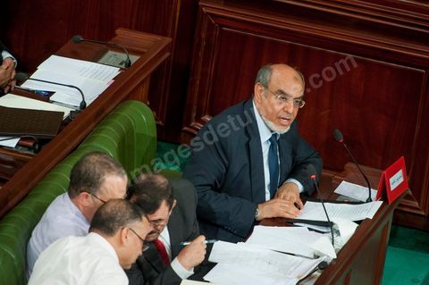 29 juin : Hamadi Jebali (bas à droite) chef du gouvernement, avec à ses cotés Ali Laryedh, ministre de l'Intérieur, Samir Dilou, ministre de la Justice transitionnelle et des Droits de l'homme et Abderrazak Kilani, Ministre des relations avec l'Assemblée à la  séance plénière à l'Assemblée Nationale Constituante avec la présence de Hamadi Jebali, chef du gouvernement, et un grand nombre de ministres. Cette séance plénière a été convoqué pour entendre le gouvernement sur l'affaire de l'extradition de ex-premier ministre libyen Baghdadi Mahmoudi. 