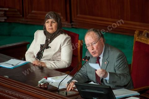 29 juin : Mustapha Ben Jaafar (Ettakatol), président de l'ANC et Meherzia Laabidi (Ennahdha), première vice-présidente à la séance plénière à l'Assemblée Nationale Constituante avec la présence de Hamadi Jebali, chef du gouvernement, et un grand nombre de ministres. Cette séance plénière a été convoqué pour entendre le gouvernement sur l'affaire de l'extradition de ex-premier ministre libyen Baghdadi Mahmoudi. 
