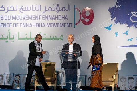 12 juillet : Rached Ghannouchi, président et fondateur de Ennahdha,  lors du 9ème congrès du mouvement islamiste Ennahdha, parti au pouvoir en Tunisie. plus de 10 000 congrèsites pour la grande cérémonie d'ouverture du congrès qui cloturera le 15 juillet.