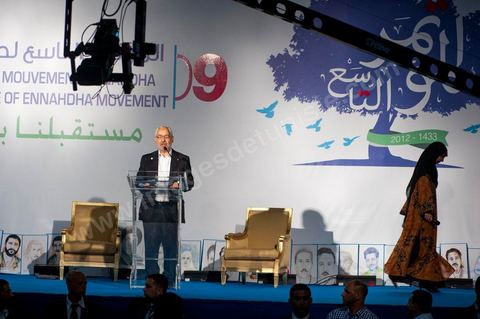 12 juillet : Rached Ghannouchi, président et fondateur de Ennahdha,  lors du 9ème congrès du mouvement islamiste Ennahdha, parti au pouvoir en Tunisie. plus de 10 000 congrèsites pour la grande cérémonie d'ouverture du congrès qui cloturera le 15 juillet.