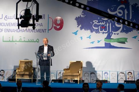 12 juillet : Rached Ghannouchi, président et fondateur de Ennahdha,  lors du 9ème congrès du mouvement islamiste Ennahdha, parti au pouvoir en Tunisie. plus de 10 000 congrèsites pour la grande cérémonie d'ouverture du congrès qui cloturera le 15 juillet.
