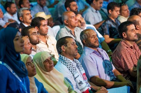 12 juillet : lors du 9ème congrès du mouvement islamiste Ennahdha, parti au pouvoir en Tunisie. plus de 10 000 congrèsites pour la grande cérémonie d'ouverture du congrès qui cloturera le 15 juillet.