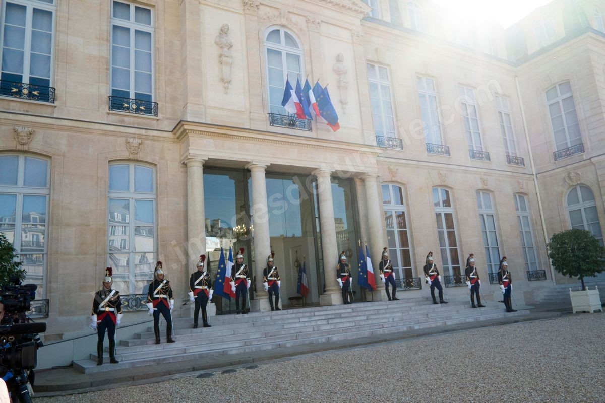 M15-320 Marzouki à l'Elysée 17072012