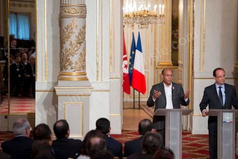 17 juillet : Conférence de presse après l'entrevue des deux présidents à l'Elysée François Hollande et Moncef Marzouki au 1er jour de la visite officielle de Moncef Marzouki, Président de la République tunisienne à Paris et Marseille