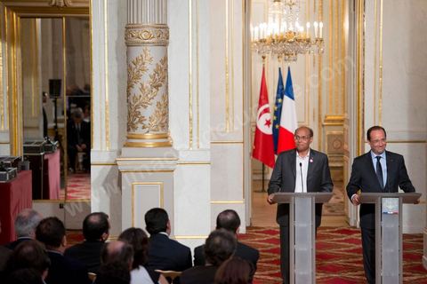 17 juillet : Conférence de presse après l'entrevue des deux présidents à l'Elysée François Hollande et Moncef Marzouki au 1er jour de la visite officielle de Moncef Marzouki, Président de la République tunisienne à Paris et Marseille