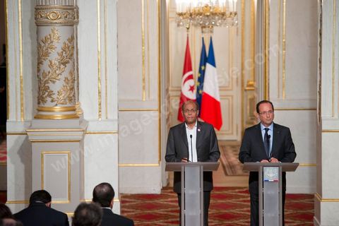 17 juillet : Conférence de presse après l'entrevue des deux présidents à l'Elysée François Hollande et Moncef Marzouki au 1er jour de la visite officielle de Moncef Marzouki, Président de la République tunisienne à Paris et Marseille