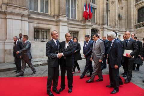 18 juillet : Le Président tunisien Moncef Marzouki est reçu à l'Hotel de Ville de Paris par Bertrand Delanoé, maire de Paris, au 2éme jour de la visite officielle de Moncef Marzouki, Président de la Républiqye tunisienne à Paris et Marseille