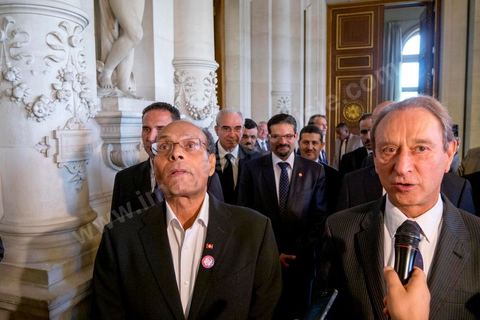 18 juillet : Le Président tunisien Moncef Marzouki est reçu à l'Hotel de Ville de Paris par Bertrand Delanoé, maire de Paris, au 2éme jour de la visite officielle de Moncef Marzouki, Président de la Républiqye tunisienne à Paris et Marseille