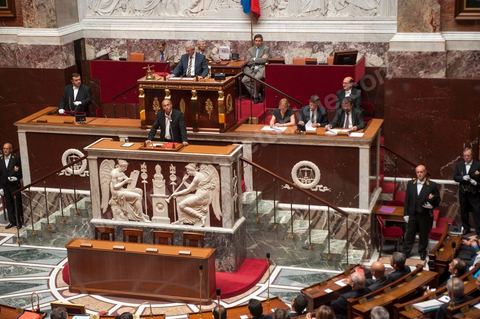 18 juillet : discours historique du Président de la république tunisienne Moncef Marzouki à l'assemblée nationale française au 2éme jour de la visite officielle de Moncef Marzouki, Président de la République tunisienne à Paris et Marseille
