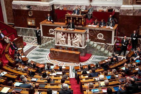 18 juillet : discours historique du Président de la république tunisienne Moncef Marzouki à l'assemblée nationale française au 2éme jour de la visite officielle de Moncef Marzouki, Président de la République tunisienne à Paris et Marseille