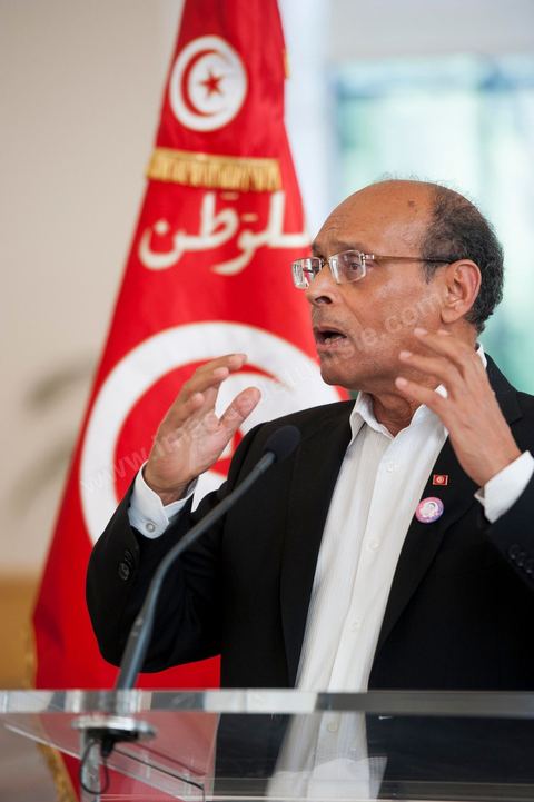 18 juillet : discours de Moncef Marzouki lors d'une rencontre avec la communauté tunisienne au Petit Palais au 2éme jour de la visite officielle de Moncef Marzouki, Président de la Républiqye tunisienne à Paris et Marseille