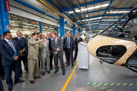 19 juillet : Visite du site indutriel de Eurocopter à Marignane au 3éme jour de la visite officielle de Moncef Marzouki, Président de la République tunisienne à Paris et Marseille.