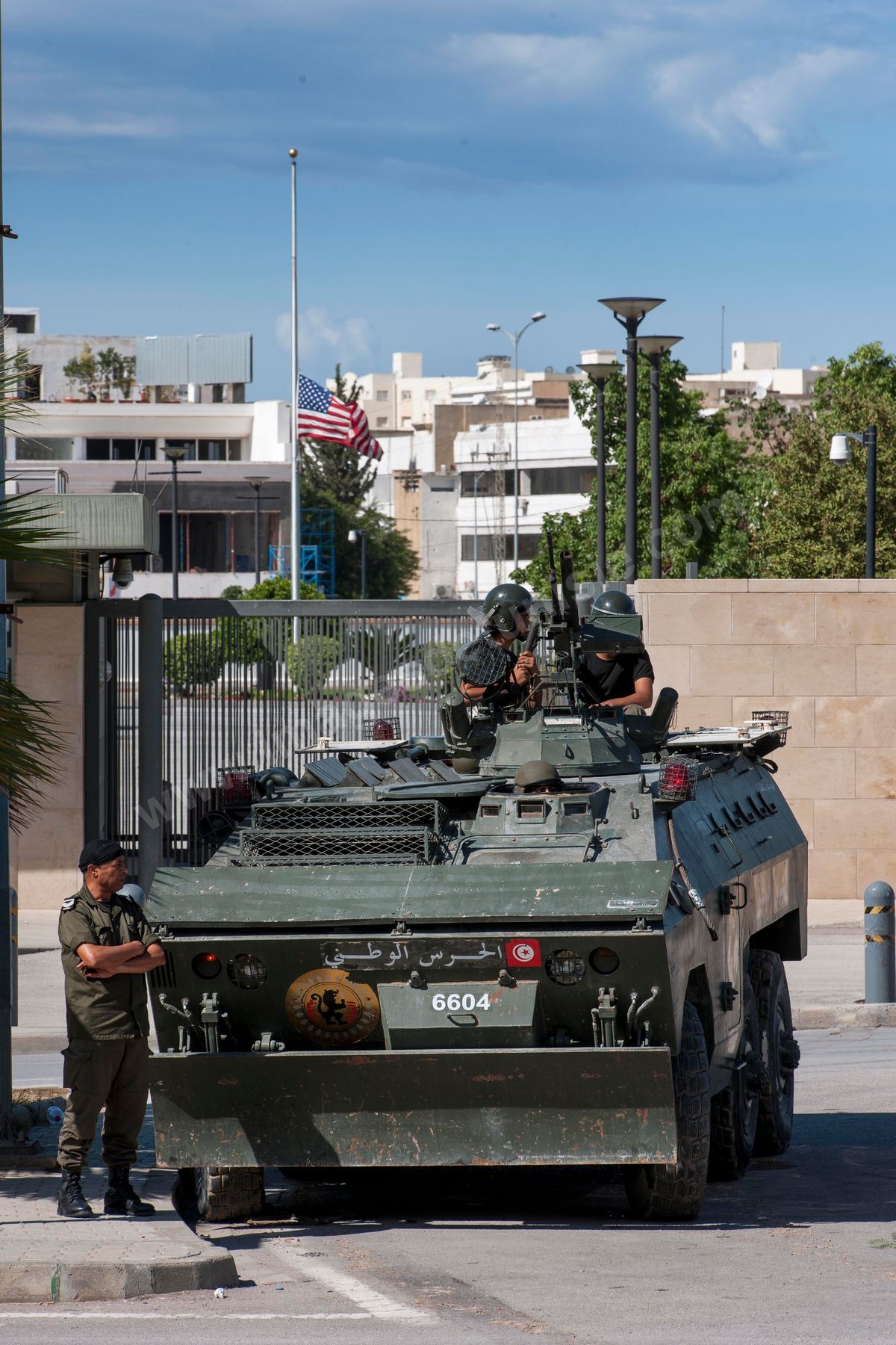 M16-401