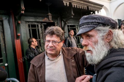 13 janvier : à gauche le maire de Sidi Bou Saïd accuse Ennahdha et son leader d'être les responsables de cet acte criminel au lendemain de l'incendie criminel du Mausolée de Sidi Bou Saïd El Béji au coeur du village touristique classé au patrimoine mondila de l'UNESCO.