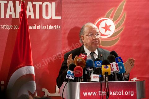 12 février 2013 : Conférence de presse de Mustapha Ben Jaafar, Président de l'Assemblée Nationale Constituante au siège de son parti Ettakatol. Il a annoncé devant la presse que son parti Ettakatol, membre de la coalition gouvernementale, soutenait le chef de gouvernement. " Le pays a besoin d'un nouveau départ, la réconciliation nationale est nécessaire, a-t-il souligné. Ou ça passe, ou ça casse". " Ce mot n'a plus de sens, a ajouté Mustapha Ben Jaafar, interrogé sur la démission des ministres Ettakatol. Ils sont démissionnés".