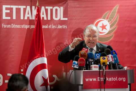 12 février 2013 : Conférence de presse de Mustapha Ben Jaafar, Président de l'Assemblée Nationale Constituante au siège de son parti Ettakatol. Il a annoncé devant la presse que son parti Ettakatol, membre de la coalition gouvernementale, soutenait le chef de gouvernement. " Le pays a besoin d'un nouveau départ, la réconciliation nationale est nécessaire, a-t-il souligné. Ou ça passe, ou ça casse". " Ce mot n'a plus de sens, a ajouté Mustapha Ben Jaafar, interrogé sur la démission des ministres Ettakatol. Ils sont démissionnés".