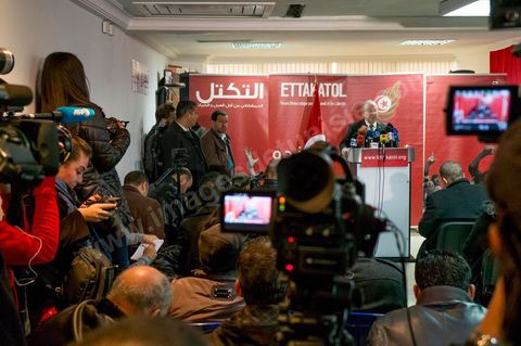 12 février 2013 : Conférence de presse de Mustapha Ben Jaafar, Président de l'Assemblée Nationale Constituante au siège de son parti Ettakatol. Il a annoncé devant la presse que son parti Ettakatol, membre de la coalition gouvernementale, soutenait le chef de gouvernement. " Le pays a besoin d'un nouveau départ, la réconciliation nationale est nécessaire, a-t-il souligné. Ou ça passe, ou ça casse". " Ce mot n'a plus de sens, a ajouté Mustapha Ben Jaafar, interrogé sur la démission des ministres Ettakatol. Ils sont démissionnés".