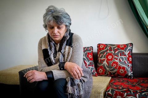 14 février 2012 : Basma Khalfaoui, avocate, femme de Chokri Belaid, leader politique du Front Populaire assassinat devant chez lui à Tunis le 6 février 2013. Une grande femme derrière un grand homme, au lendemain de cet assassinat, les Tunisiens, encore sous l’impact du choc qu’a été cet acte honni de tous ou presque, ont découvert la veuve de Chokri Belaïd, l’avocate Basma Khalfaoui. 