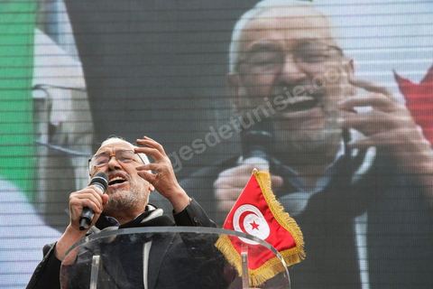 16 février 2013Rached Ghannouchi, président d'Ennahdha, à la Manifestation organisée le 16 février 2013 pour défendre la légitimité de l'Assemblée constituante et le principe d'un gouvernement politique.