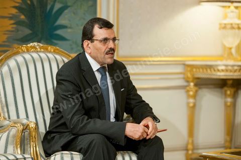 22 février 2013 : Palais Présidentiel de Carthage, Moncef Marzouki, Président de la République, reçoit Ali Laryedh, le nouveau Premier Ministre, choisit par le parti Ennahdha. Le Président remet sa décision au Premier Ministre. Puis intervention de Ali Laryedh. 
