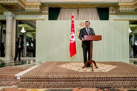 22 février 2013 : Palais Présidentiel de Carthage, Moncef Marzouki, Président de la République, reçoit Ali Laryedh, le nouveau Premier Ministre, choisit par le parti Ennahdha. Le Président remet sa décision au Premier Ministre. Puis intervention de Ali Laryedh. 