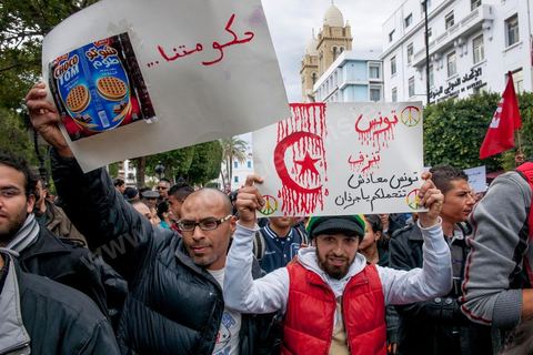 23 février 2013 : près de 3000 partisans et citoyens sont venus protester devant le Ministère de l'Intérieur pour la lenteur de l'enquête sur l'assassinat du militant politique Chokri Belaid le 6 février dernier. Les slogans ont aussi accusé le parti au pouvoir Ennahdha et son dirigeant Rached Ghannouchi.