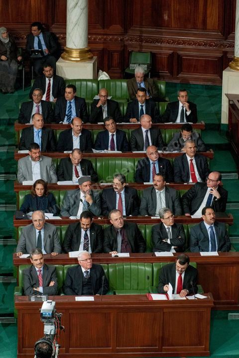 12 mars 2013 : discours de Ali Larayedh, le nouveau Premier Ministre, à l'Assemblée Nationale Constituante, pour l'investiture de son nouveau gouvernement présenté le 8 mars au Président de la République. Dans son discours le premier ministre a posé le programme de son gouvernement de 9 mois, programme politique pour mener aux élections pour la fin 2013,  programme sécuritaire, relance économique et lutte contre le chômage.