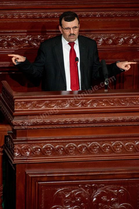 12 mars 2013 : discours de Ali Larayedh, le nouveau Premier Ministre, à l'Assemblée Nationale Constituante, pour l'investiture de son nouveau gouvernement présenté le 8 mars au Président de la République. Dans son discours le premier ministre a posé le programme de son gouvernement de 9 mois, programme politique pour mener aux élections pour la fin 2013,  programme sécuritaire, relance économique et lutte contre le chômage.