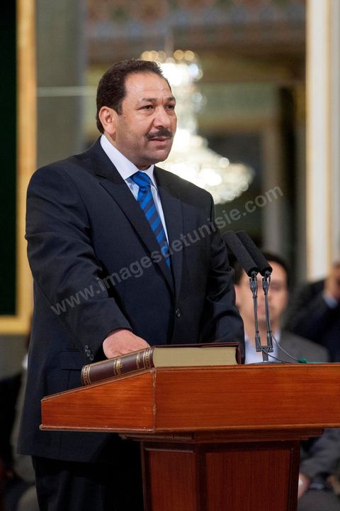 13 mars 2013 : le nouveau ministre de l'Intérieur, Lotfi Ben Jeddou prête serment à la présidence de la République, le nouveau gouvernement de Ali Larayedh, qui a remporté le vote de confiance le matin même à l'assemblée, prête serment et pose pour la photo du gouvernement Ennahdha 2 avec le Président de la République Moncef Marzouki.