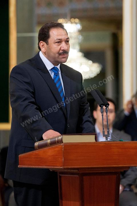 13 mars 2013 : le nouveau ministre de l'Intérieur, Lotfi Ben Jeddou prête serment à la présidence de la République, le nouveau gouvernement de Ali Larayedh, qui a remporté le vote de confiance le matin même à l'assemblée, prête serment et pose pour la photo du gouvernement Ennahdha 2 avec le Président de la République Moncef Marzouki.