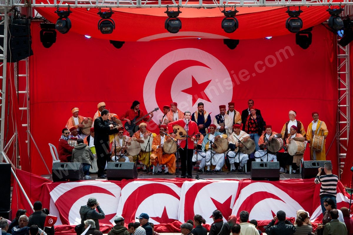 M20-850 Meeting Union pour la Tunisie Bab Souika 09042013